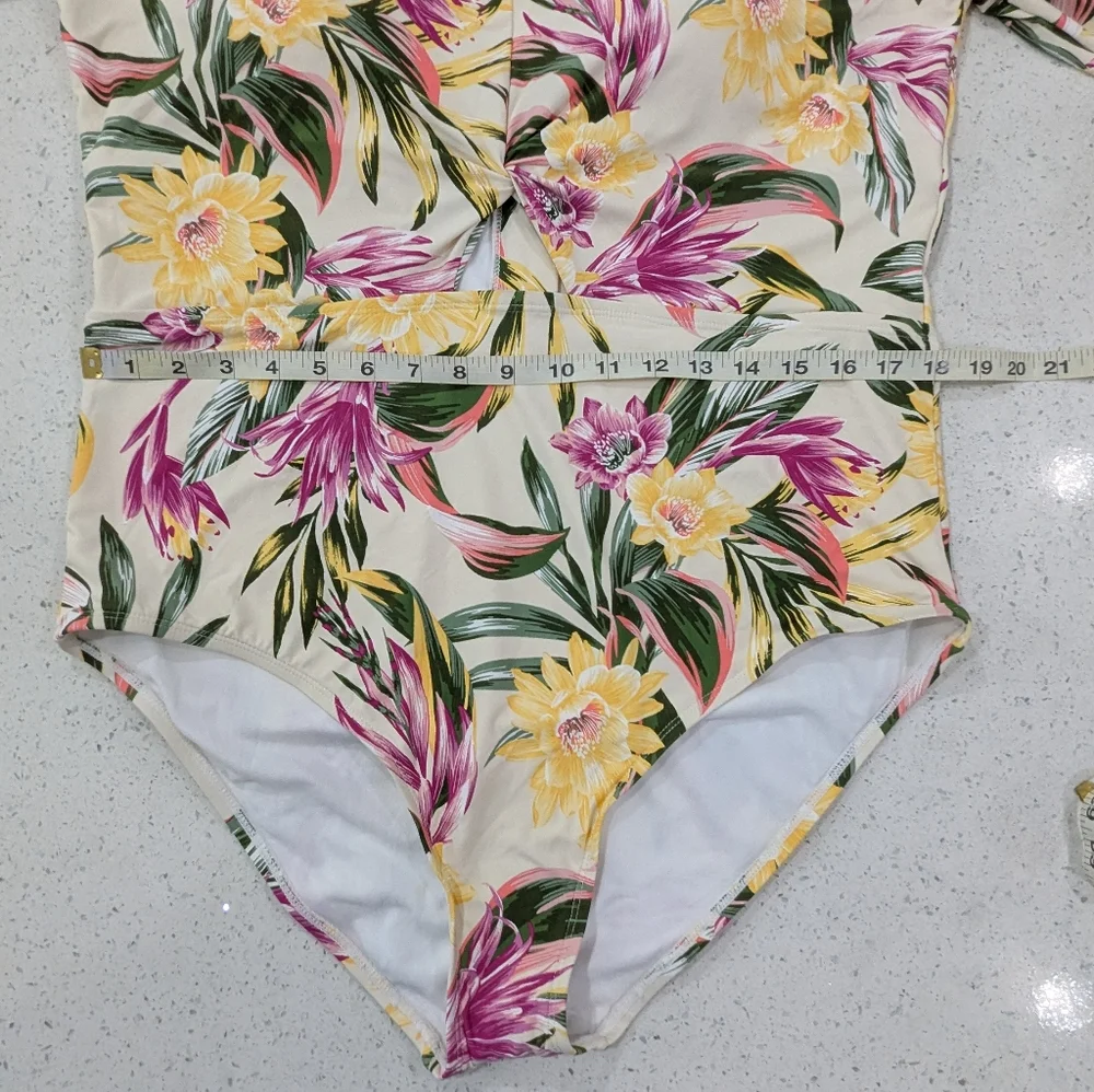 NWT Freshwater Floral One Piece Swimsuit Long Sleeve Bathing Suit Yellow XXL
